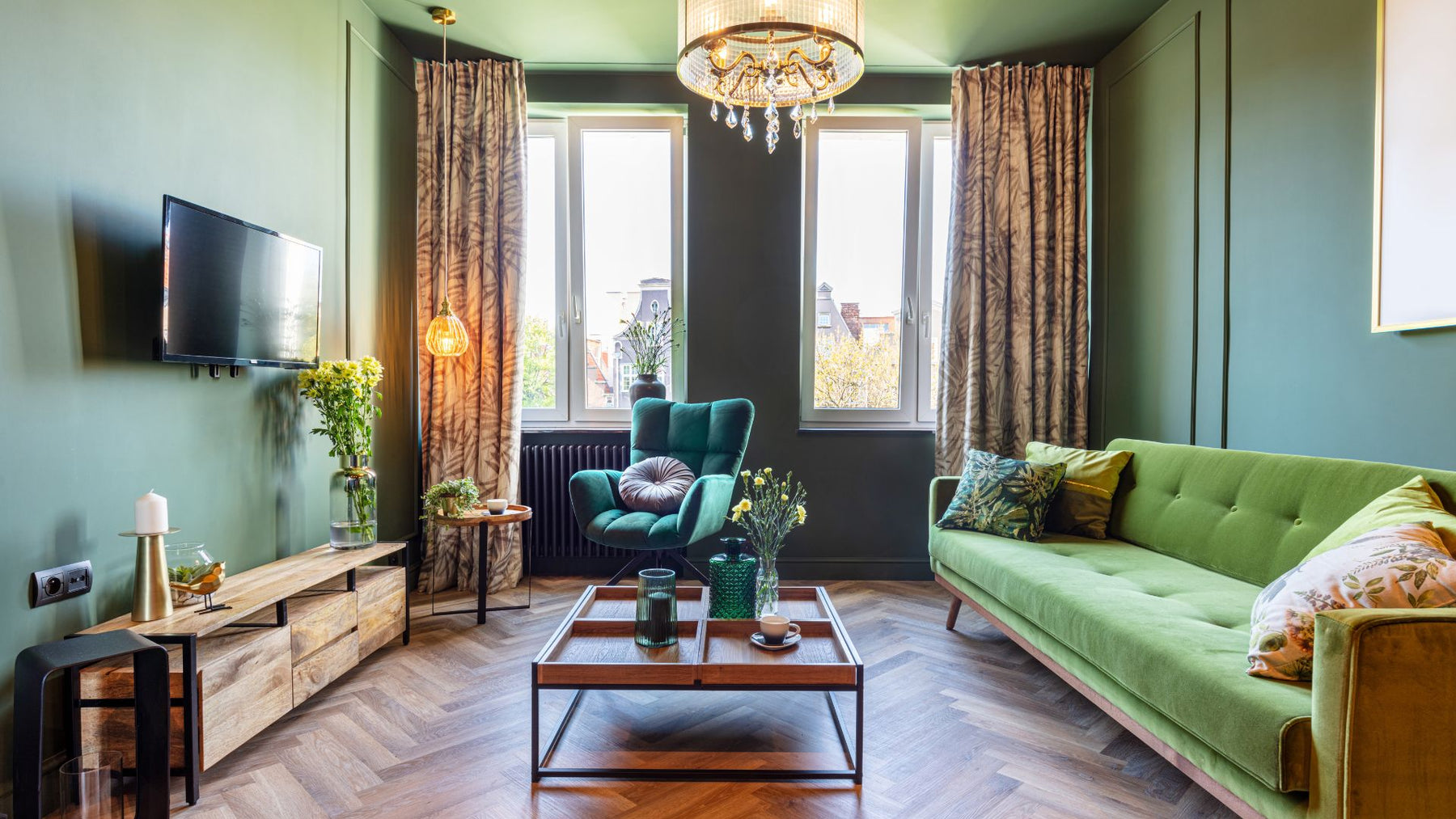 Maximizing Small Spaces: Smart Furniture Solutions