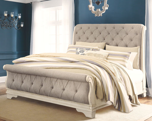 Realyn - Upholstered Sleigh Bed - Simple Home Plus
