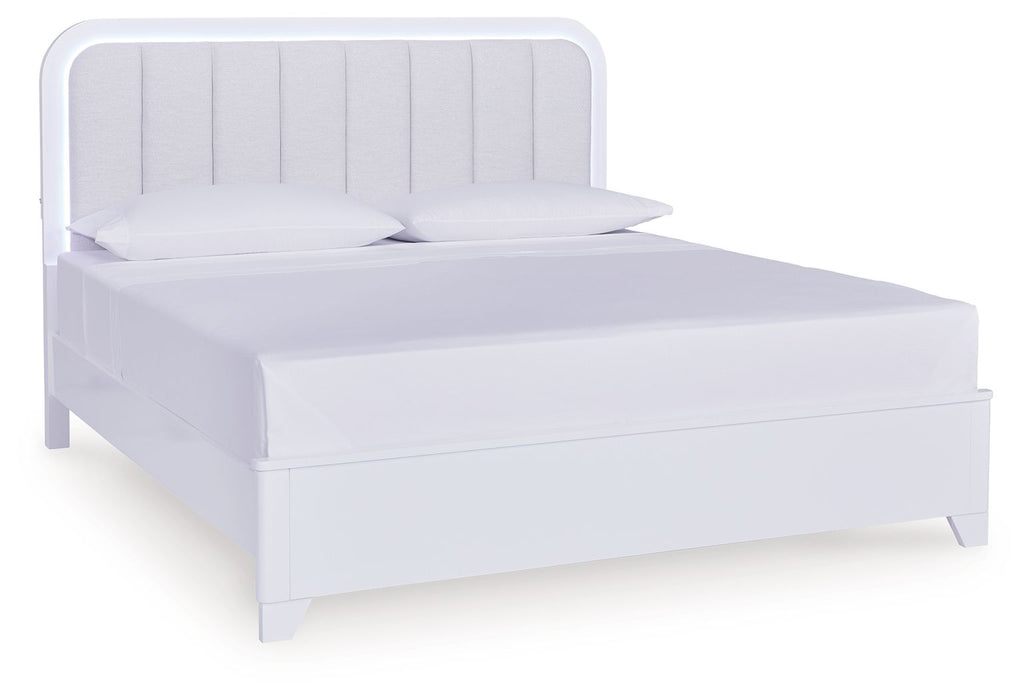 Jarlee - 4 Pc. - King Panel Bed, Dresser, Mirror And Nightstand - White