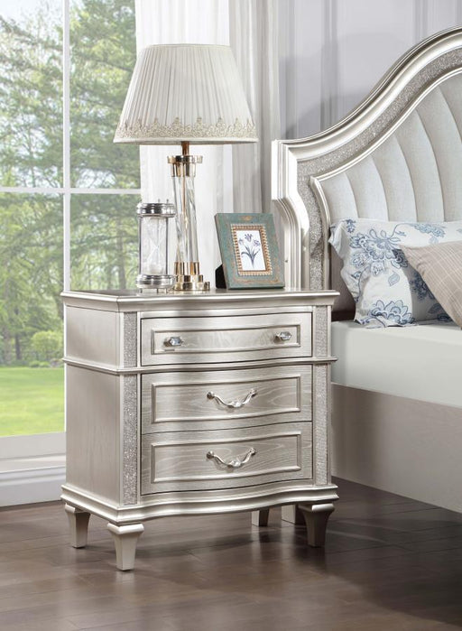 Evangeline - 3-Drawer Nightstand - Silver Oak - Simple Home Plus