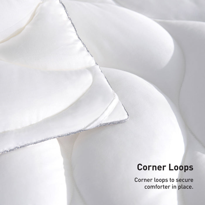 Performance - Medium Weight Comforter - Simple Home Plus