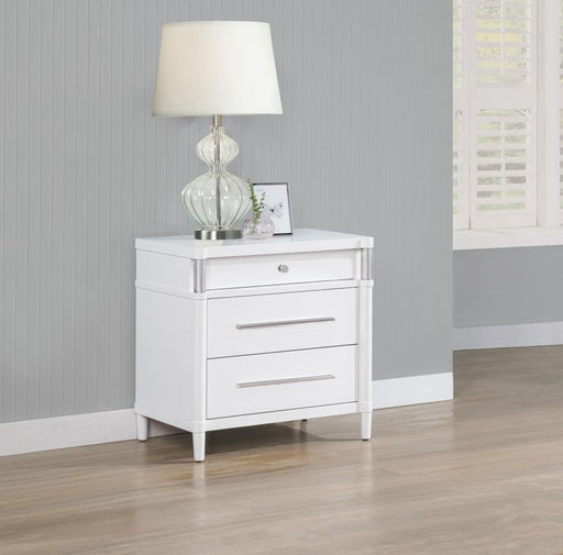 Gracemont - 3-Drawer Bedroom Nightstand Bedside Table - White - Simple Home Plus