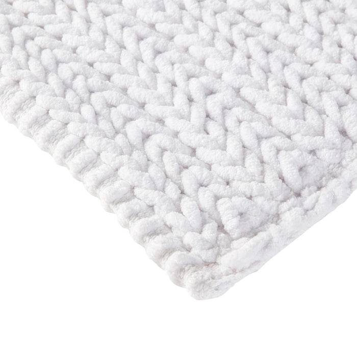 Lasso - 24" x 44" Chain Stitch Rug - White - Simple Home Plus