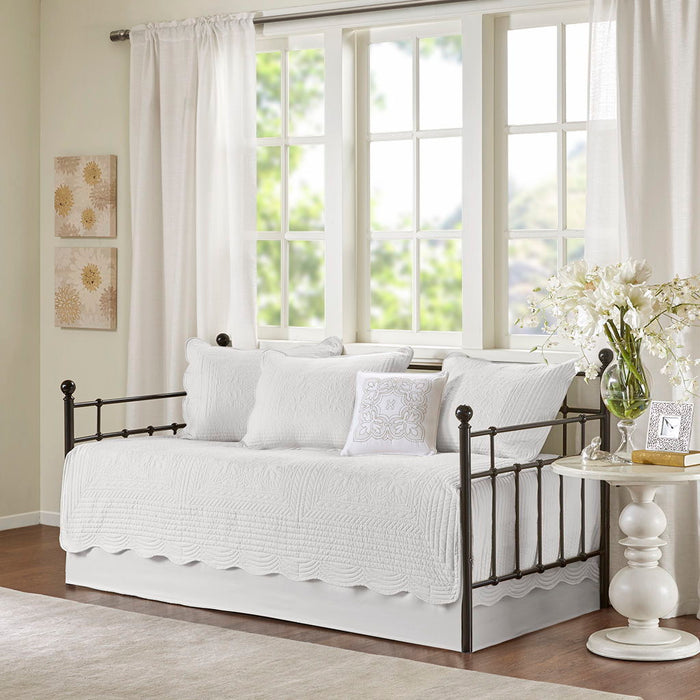Tuscany - Twin 6 Piece Reversible Scalloped Edge Daybed Cover Set - White - Simple Home Plus