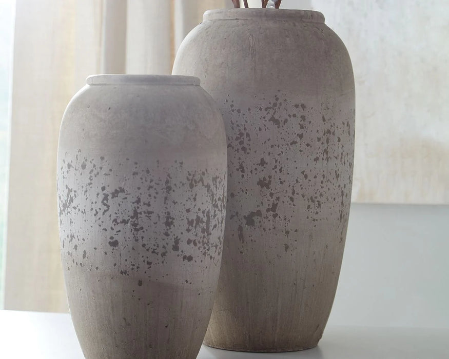 Dimitra - Vase Set (Set of 2) - Brown / Cream