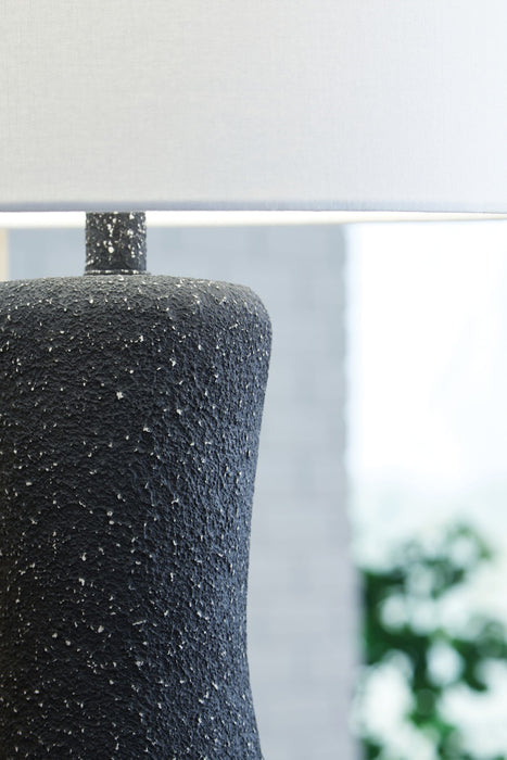 Maykins - Black - Metal Table Lamp - Simple Home Plus