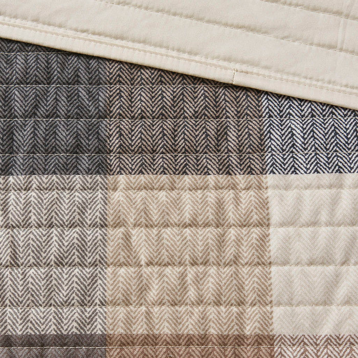 Ridge - King 6 Piece Herringbone Coverlet Set - Neutral - Simple Home Plus