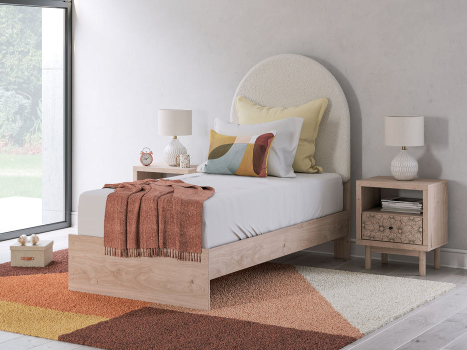 Arloster - Upholstered Panel Bed - Simple Home Plus