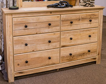 Makidern - Six Drawer Dresser - Simple Home Plus