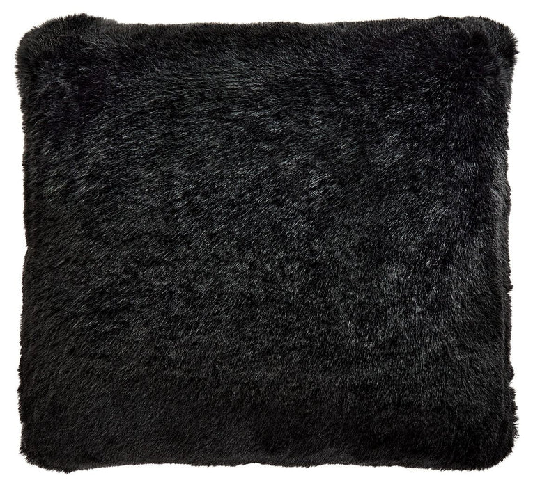 Gariland - Faux Fur Pillow - Simple Home Plus