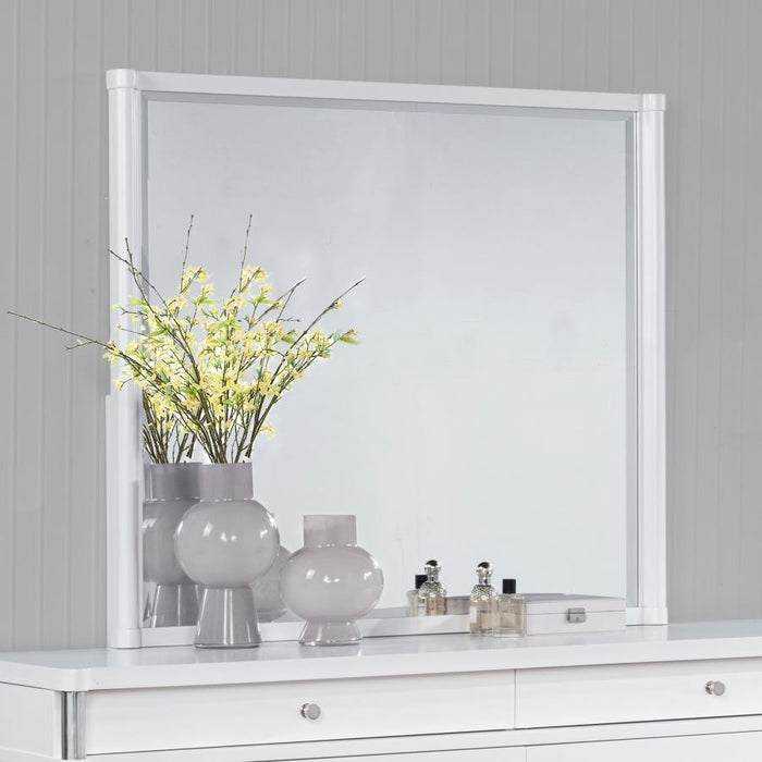 Gracemont - Dresser Mirror - White - Simple Home Plus