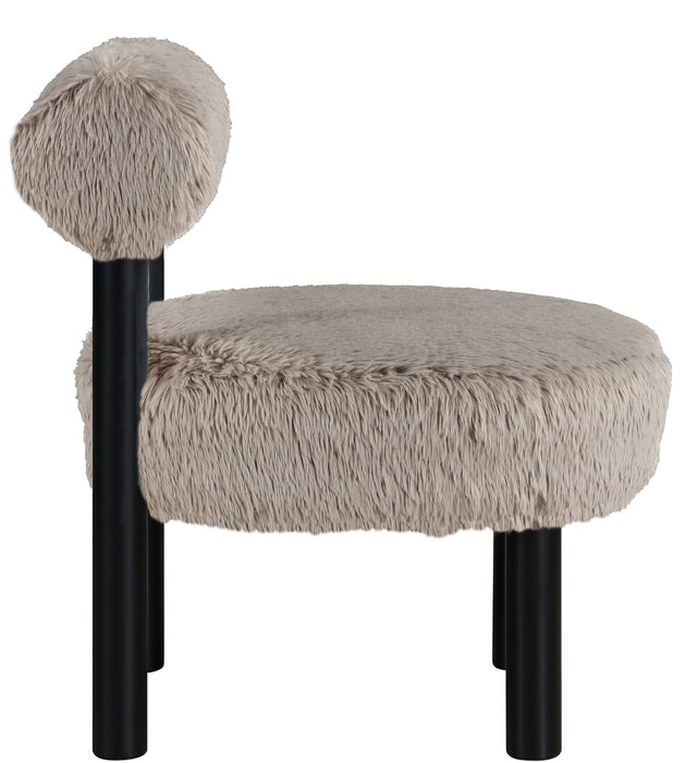 Ambre - Vegan Shearling Fabric Upholstered Accent Chair - Simple Home Plus