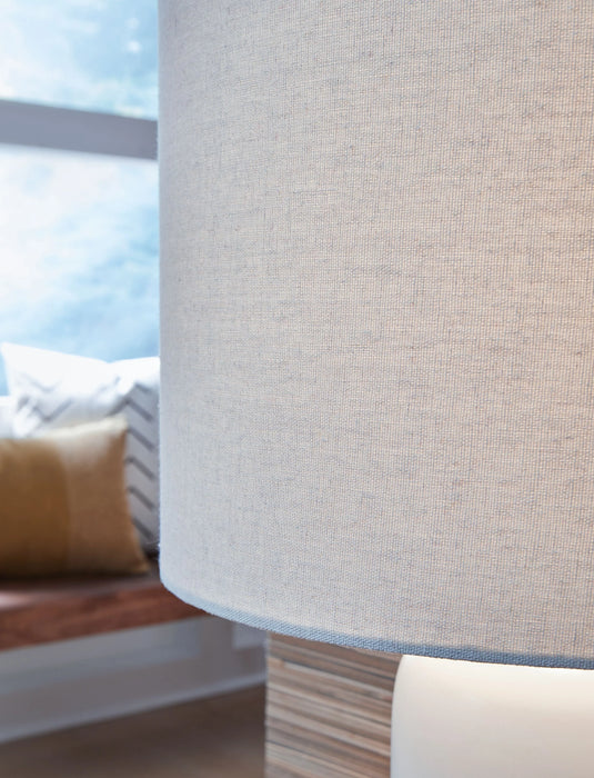 Lemrich - Ceramic Table Lamp  - White AS-IS - Simple Home Plus