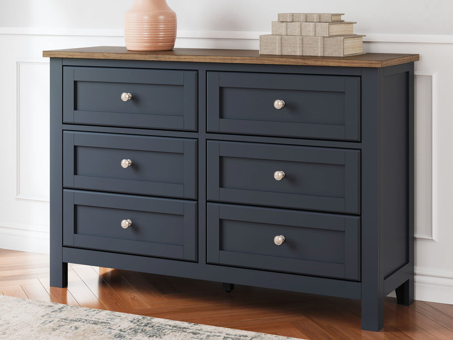Landocken - Panel Bedroom Set - Simple Home Plus