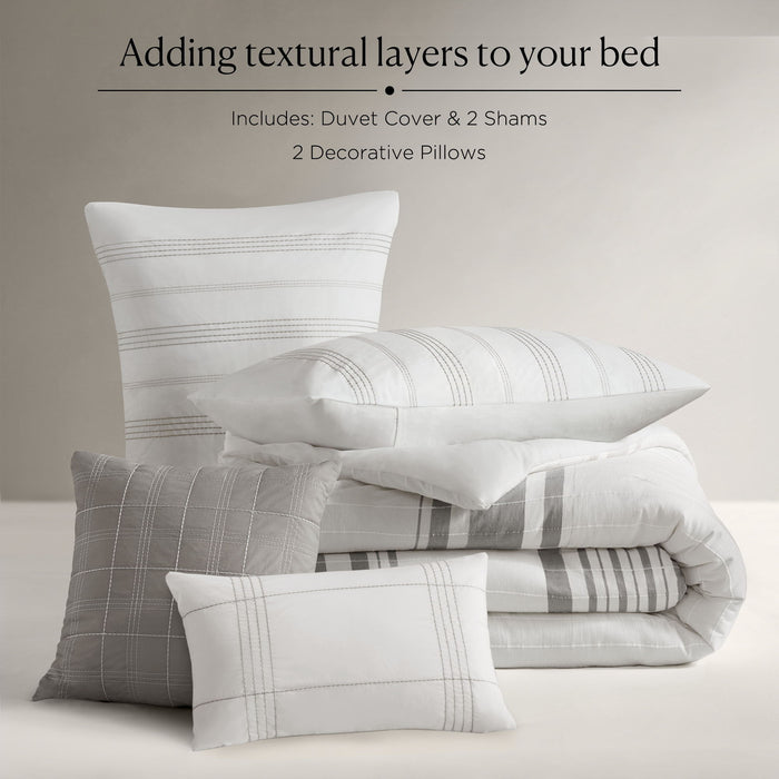 Morgan - King 5 Piece Jaquard Duvet Set - White / Gray - Simple Home Plus