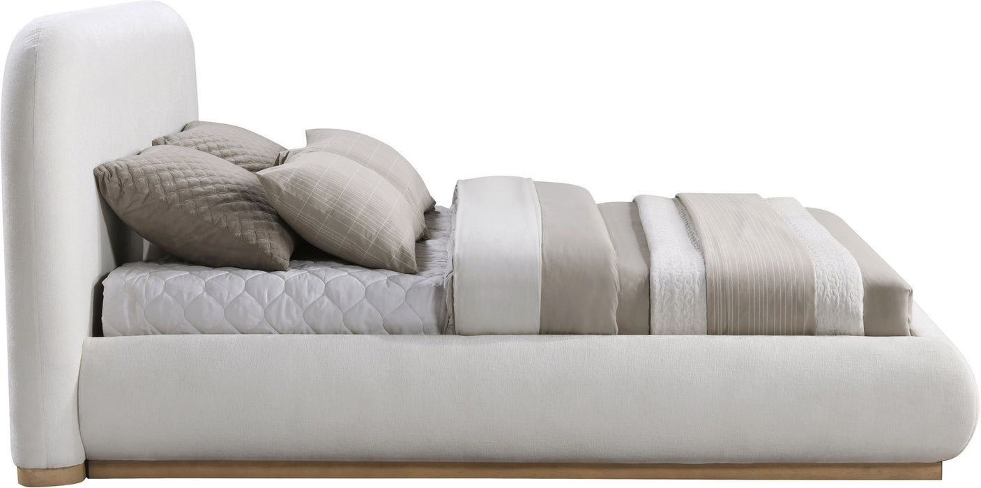 Vaughn - Chenille Bed With Natural Base - Simple Home Plus