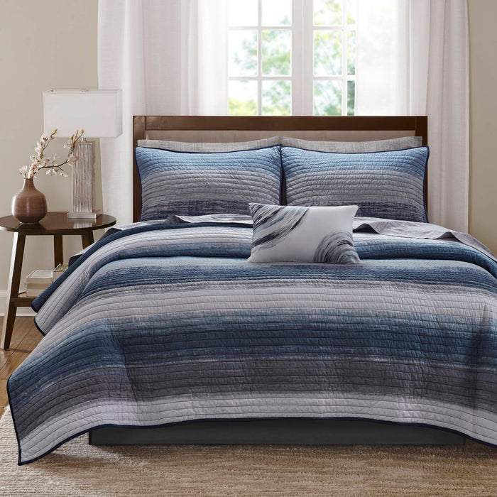 Saben - California King 8 Piece Quilt Set With Bed Sheets - Navy - Simple Home Plus