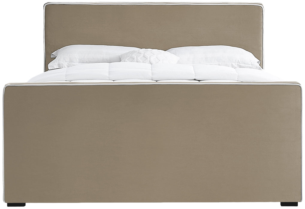 Dillard - Bed - Simple Home Plus