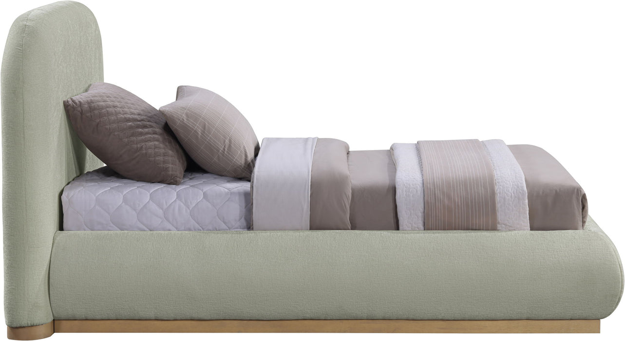 Vaughn - Chenille Bed With Natural Base - Simple Home Plus
