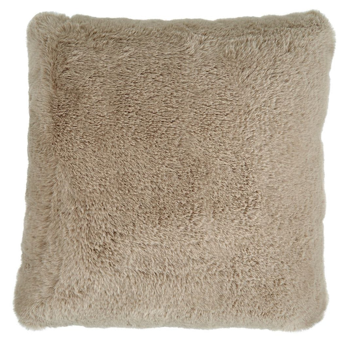 Gariland - Faux Fur Pillow - Simple Home Plus