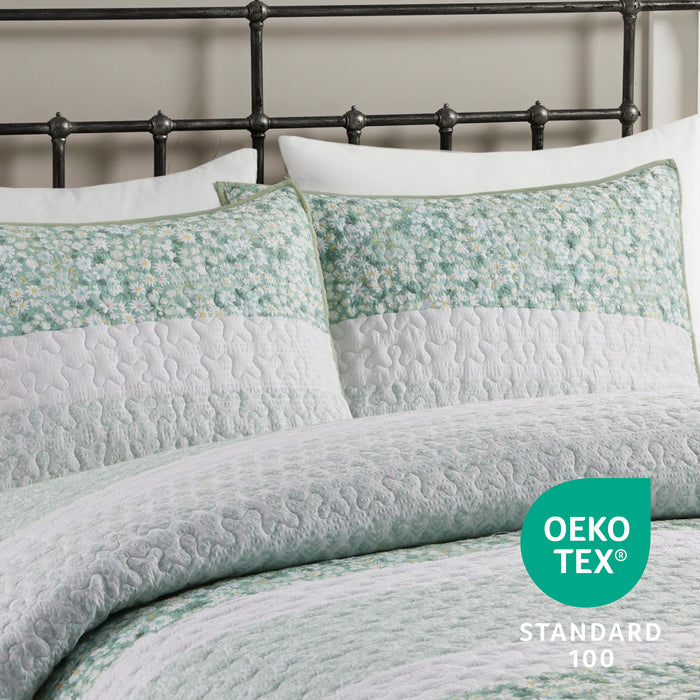 Caralie - 4 Piece Full Seersucker Quilt Set With Throw Pillow - Green