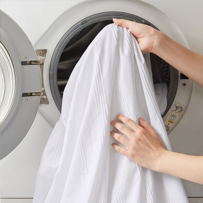 Logan - Twin/Twin Long Striped Comforter Set - White