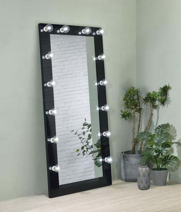 Zayan - Length Floor Mirror With Lighting - Simple Home Plus