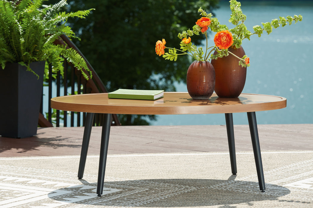 Horizon Hall - Two-tone Brown - Cocktail Table - Simple Home Plus