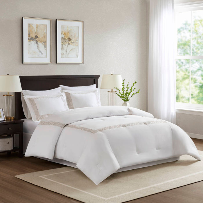 Nile - 4 Piece King Sateen With Embroidery Oversized Comforter Set - Multi - Simple Home Plus