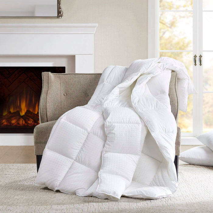 Signature - Full Dobby Cotton Down Alternative Comforter - White - Simple Home Plus