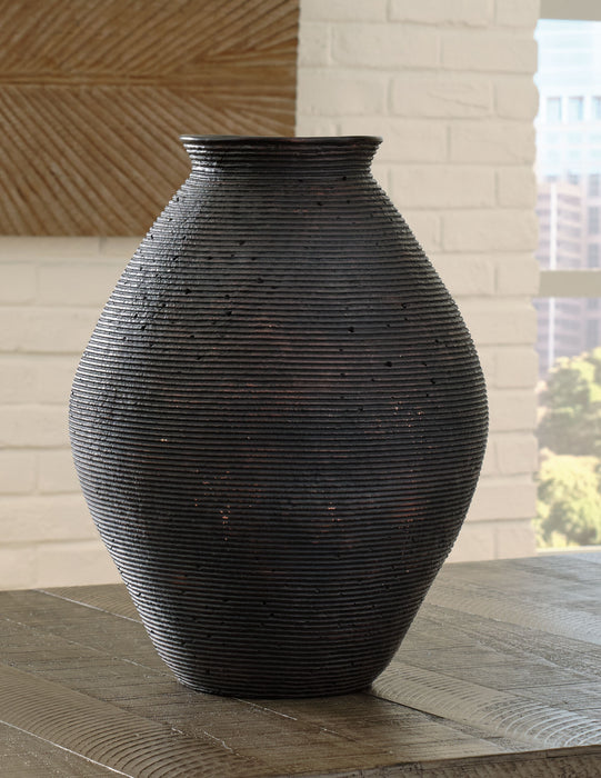 Hannela - Vase - Simple Home Plus