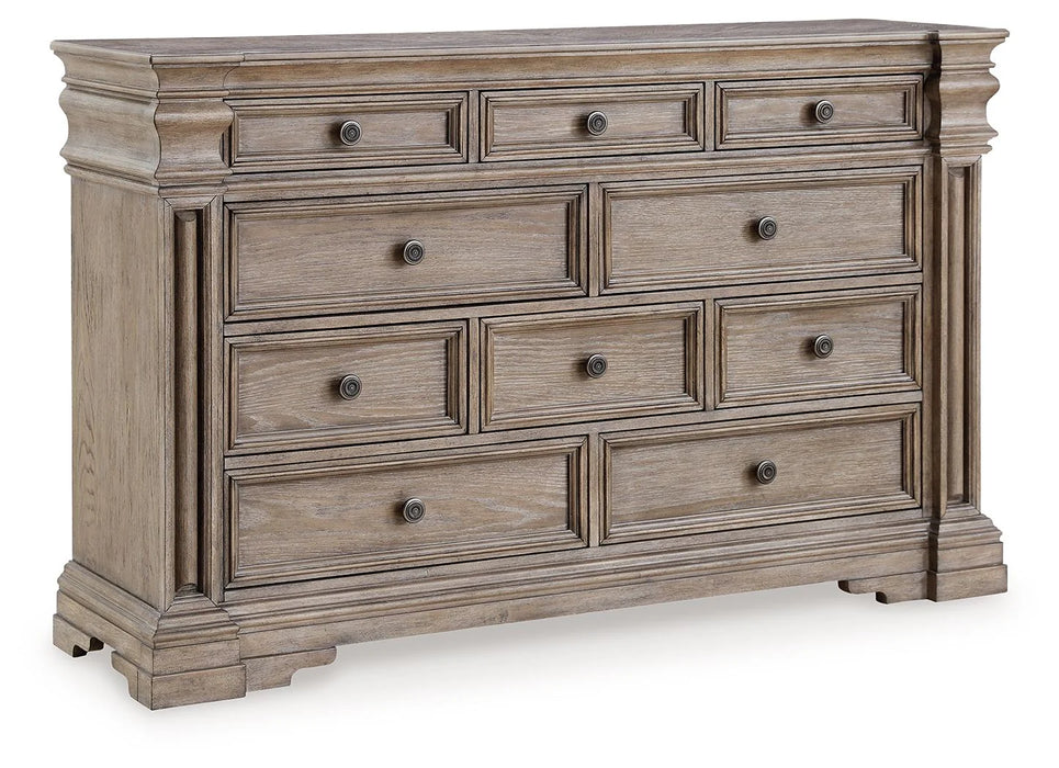 Blairhurst - Dresser Light Brown Dressers