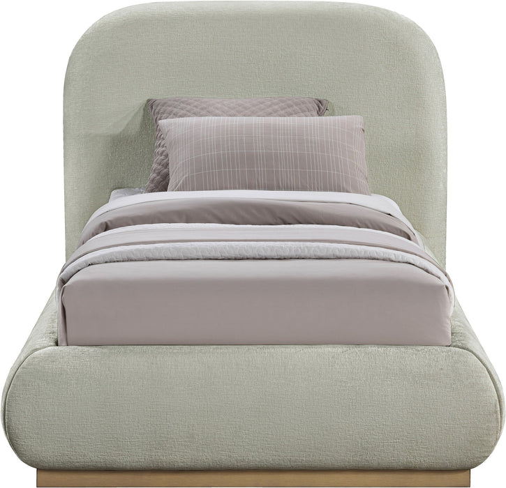 Vaughn - Chenille Bed With Natural Base - Simple Home Plus