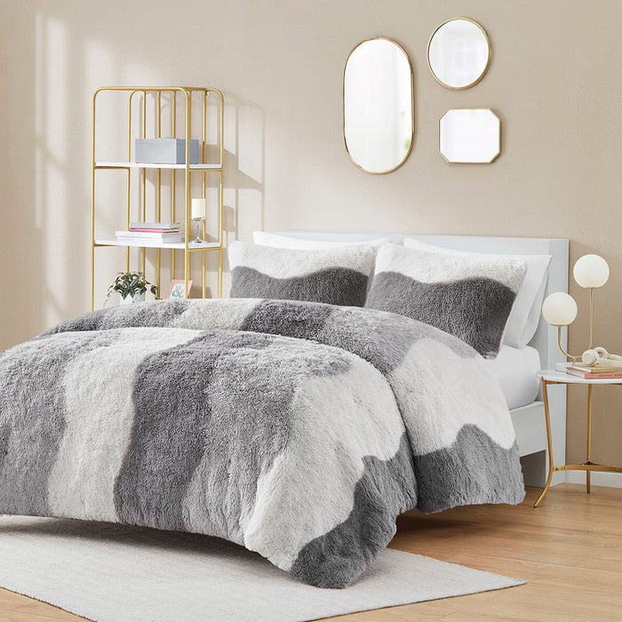 Cassie - Ombre Shaggy Faux Fur Comforter Set - Gray/White - Simple Home Plus