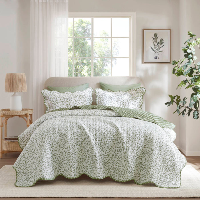 Darcy - 3 Piece Print King Quilt Set - Sage Green - Simple Home Plus