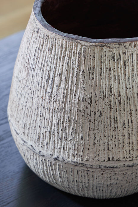 Claymount - Vase - 10" - Distressed Brown - Simple Home Plus