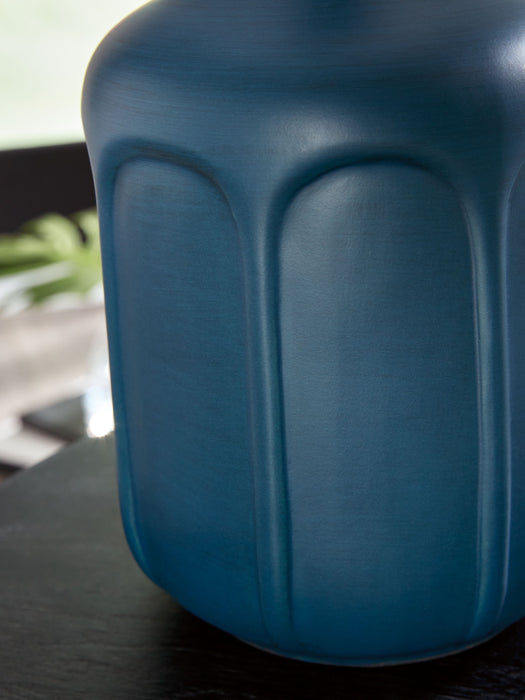 Gierburg - Ceramic Table Lamp - Simple Home Plus