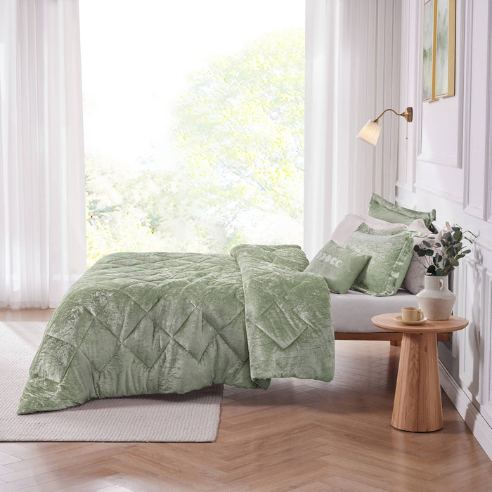 Felicia - Velvet Twin Duvet Cover Set With Throw Pillow - Green