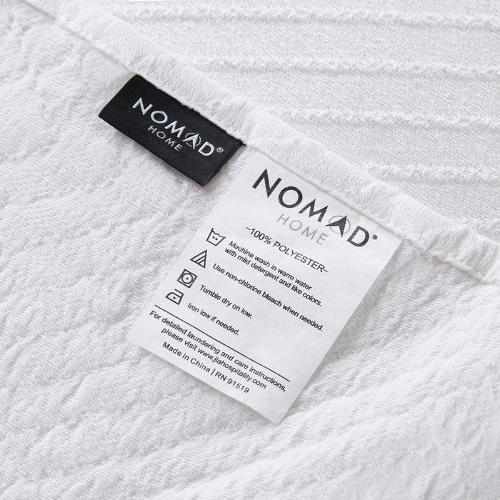 Jacquard Lark - Essential Coverlet - White - Simple Home Plus