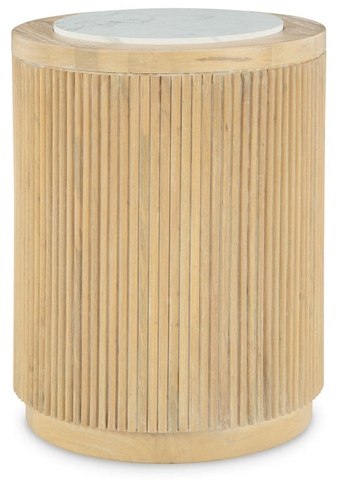 Camdill - Light Brown / White - Round End Table - Simple Home Plus