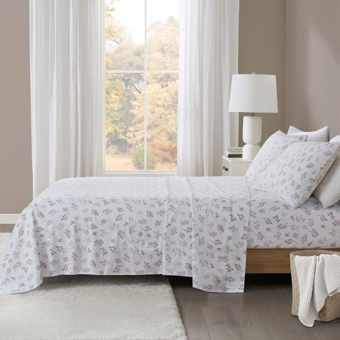 Cozy Cotton Flannel - Full Printed Sheet Set - White Tossed Botanical
