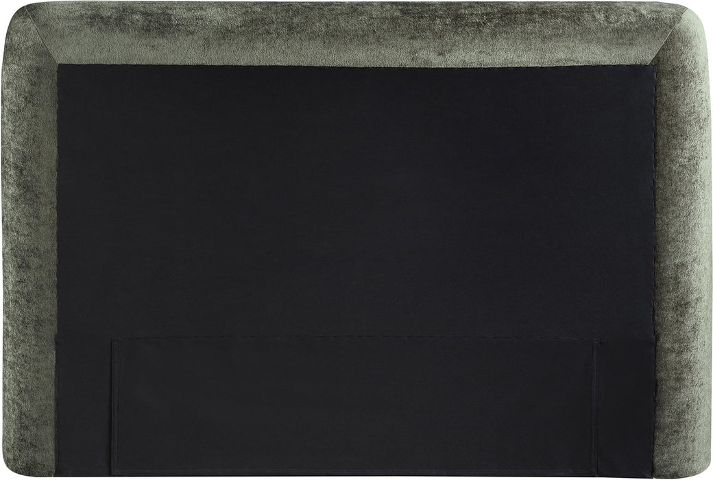 Blair - Chenille Upholstered Bed