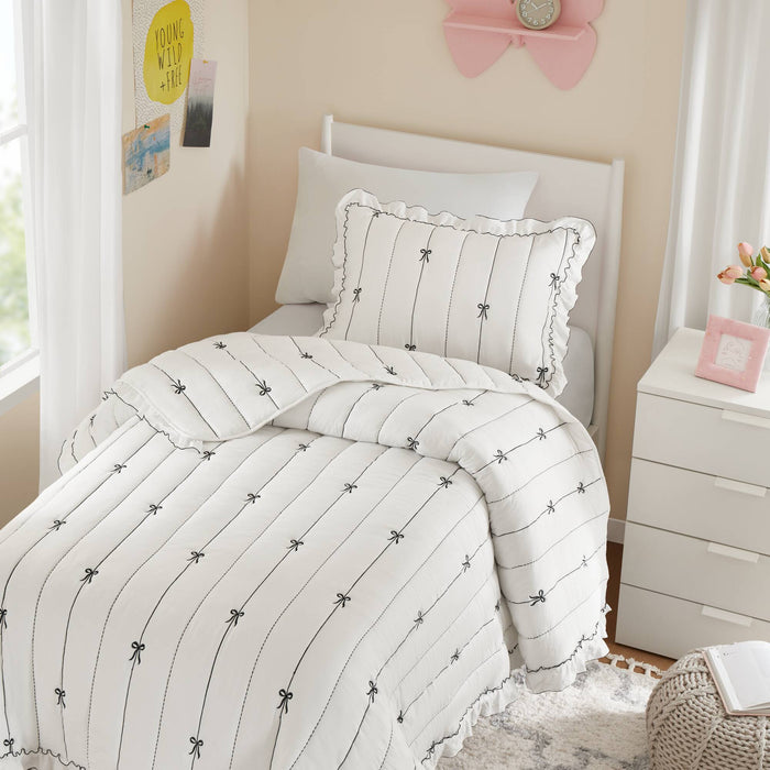 Liv - Microfiber Quilt Set - White / Black - Simple Home Plus