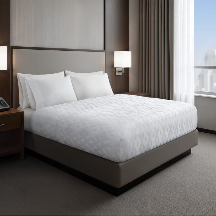Jacquard Nova - King Essential Coverlet - White - Simple Home Plus