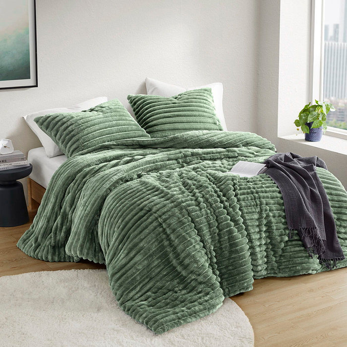 Avril - King/California King Fluffy Ribbed Plush Comforter Set - Green - Simple Home Plus
