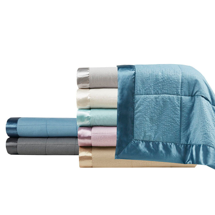 Cambria - King Premium Oversized Hypoallergenic Down Alternative Blanket With 3M Moisture Treatment - Ivory - Simple Home Plus