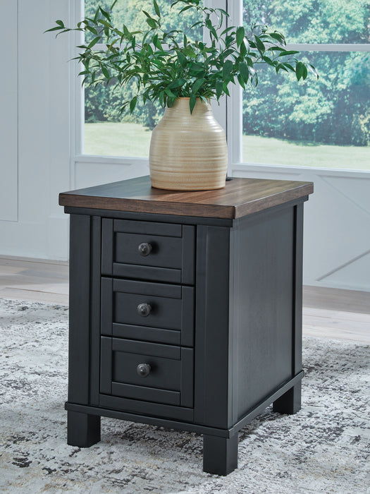 Wildenauer - Brown / Black - Chair Side End Table - Simple Home Plus