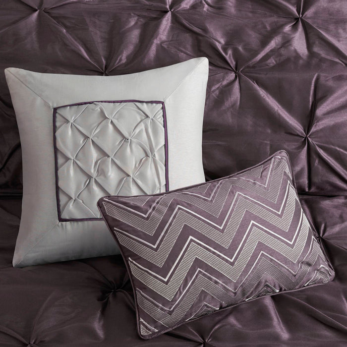 Laurel - 7 Piece Tufted Comforter Set - Plum - Simple Home Plus