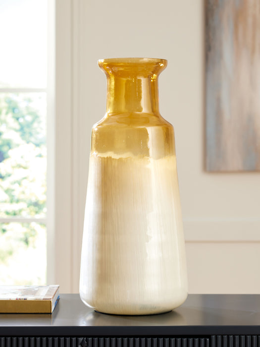 Wynburg - Vase - Simple Home Plus