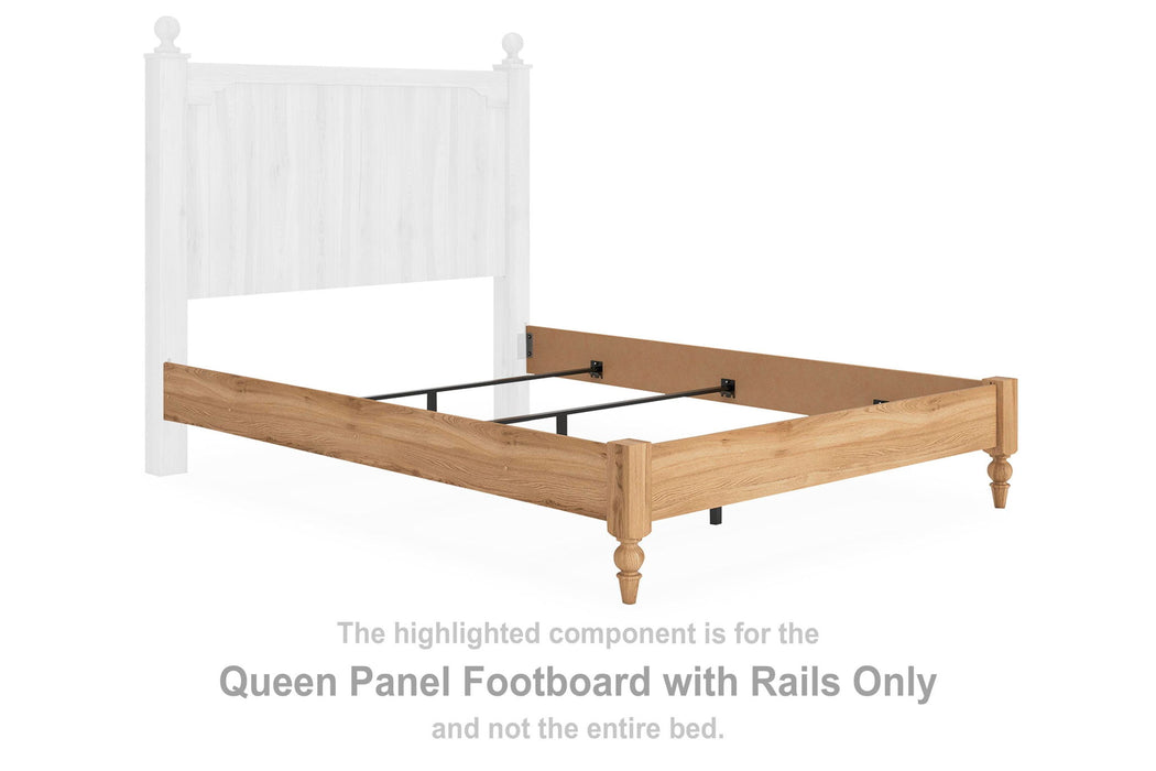 Aleaport - Queen Panel Footboard With Rails - Warm Brown - Simple Home Plus